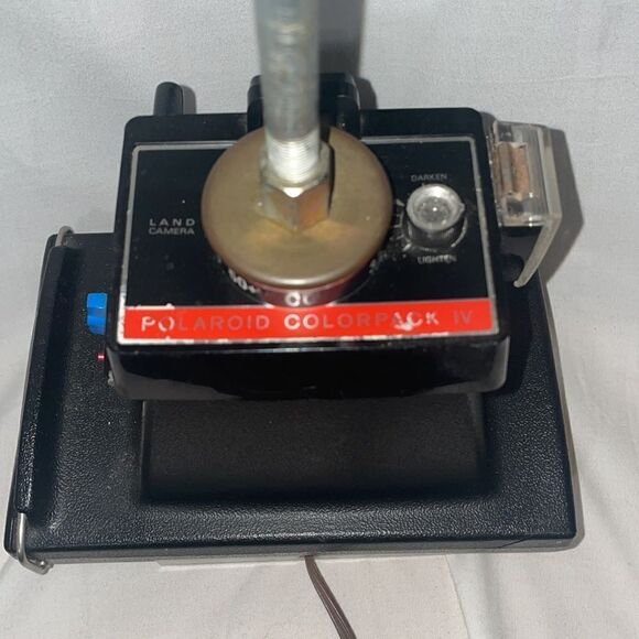Vintage Polaroid camera lamp - Picture 3 of 9